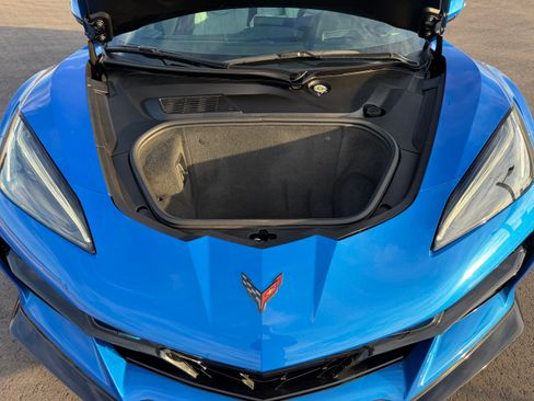 Used 2024 Chevrolet Corvette Z06 RWD image 6