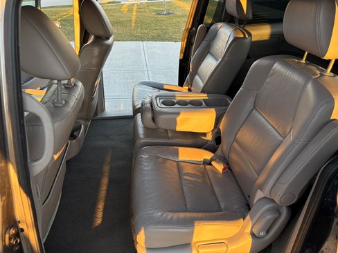 Used 2012 Honda Odyssey EX-L image 22