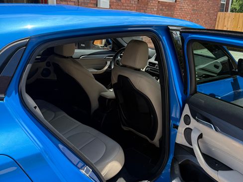 Used 2018 BMW X2 sDrive28i w/ M SportX Package FWD image 9