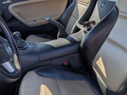 Used 2008 Pontiac Solstice Convertible w/ Premium Package image 5