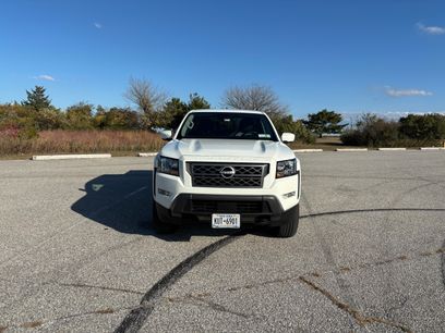 Used 2024 Nissan Frontier SV w/ SV Convenience Package
