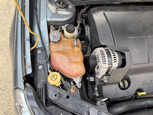 Used 2008 Chrysler Sebring Limited w/ Luxury Group image 30