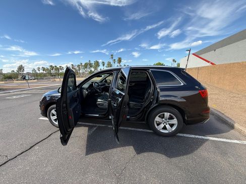 Used 2019 Audi Q7 2.0T Premium w/ Convenience Package AWD/4WD image 16