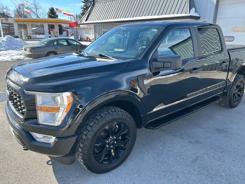 Used 2022 Ford F150 XL w/ STX Black Appearance Package image 21