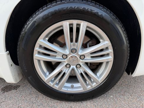 Used 2013 INFINITI G37 x Sedan w/ Premium Pkg AWD/4WD image 11