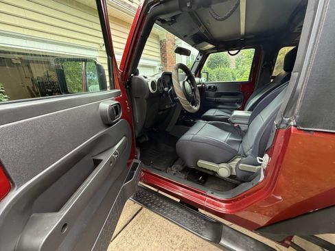 Used 2008 Jeep Wrangler Sahara w/ PWR Convenience Group AWD/4WD image 6