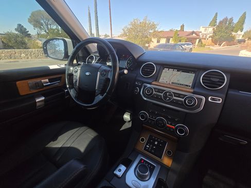 Used 2016 Land Rover LR4 HSE Silver Edition image 23