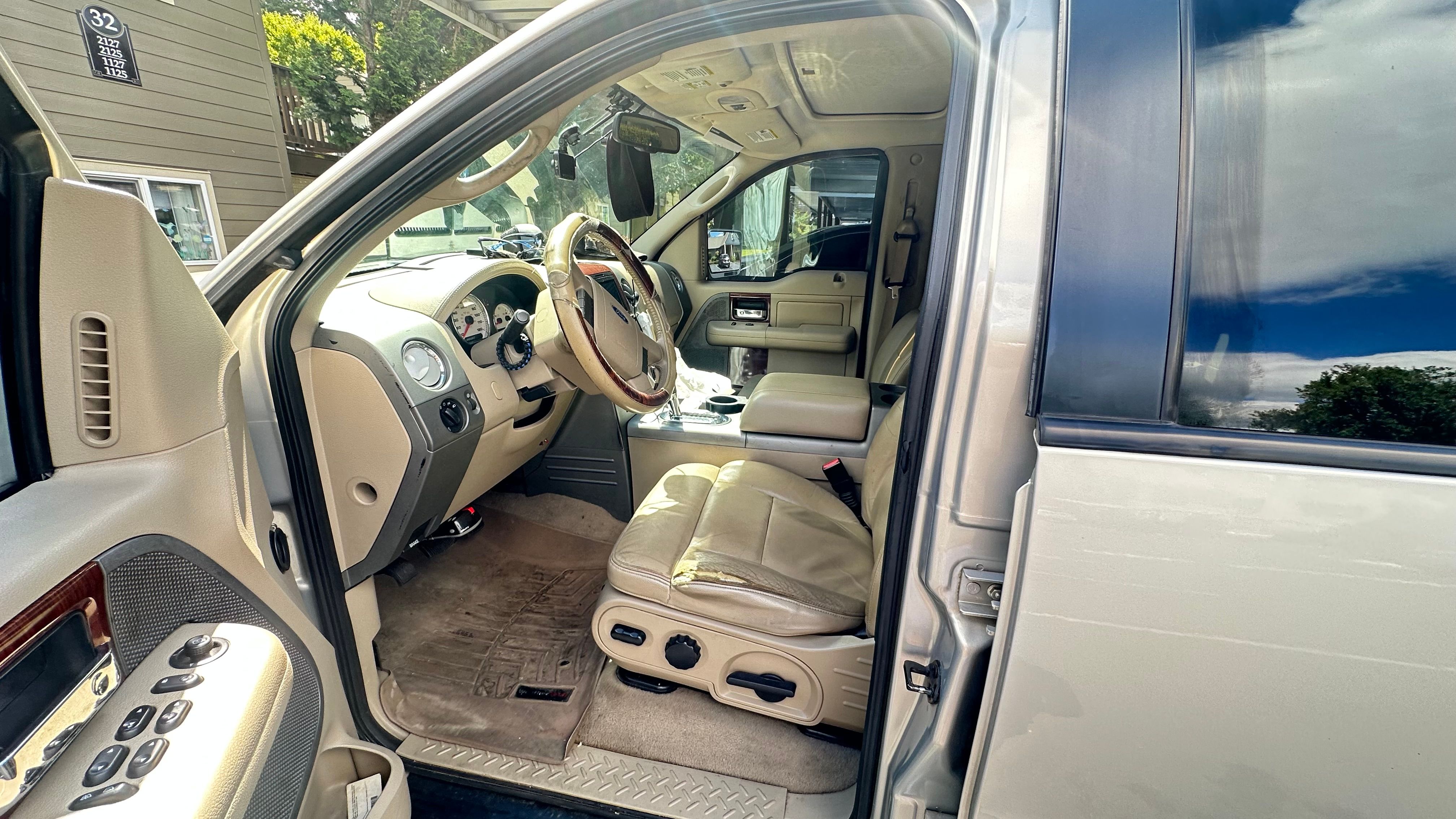 Used 2006 Ford F150 Lariat AWD/4WD image 12