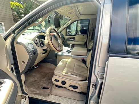 Used 2006 Ford F150 Lariat AWD/4WD image 12