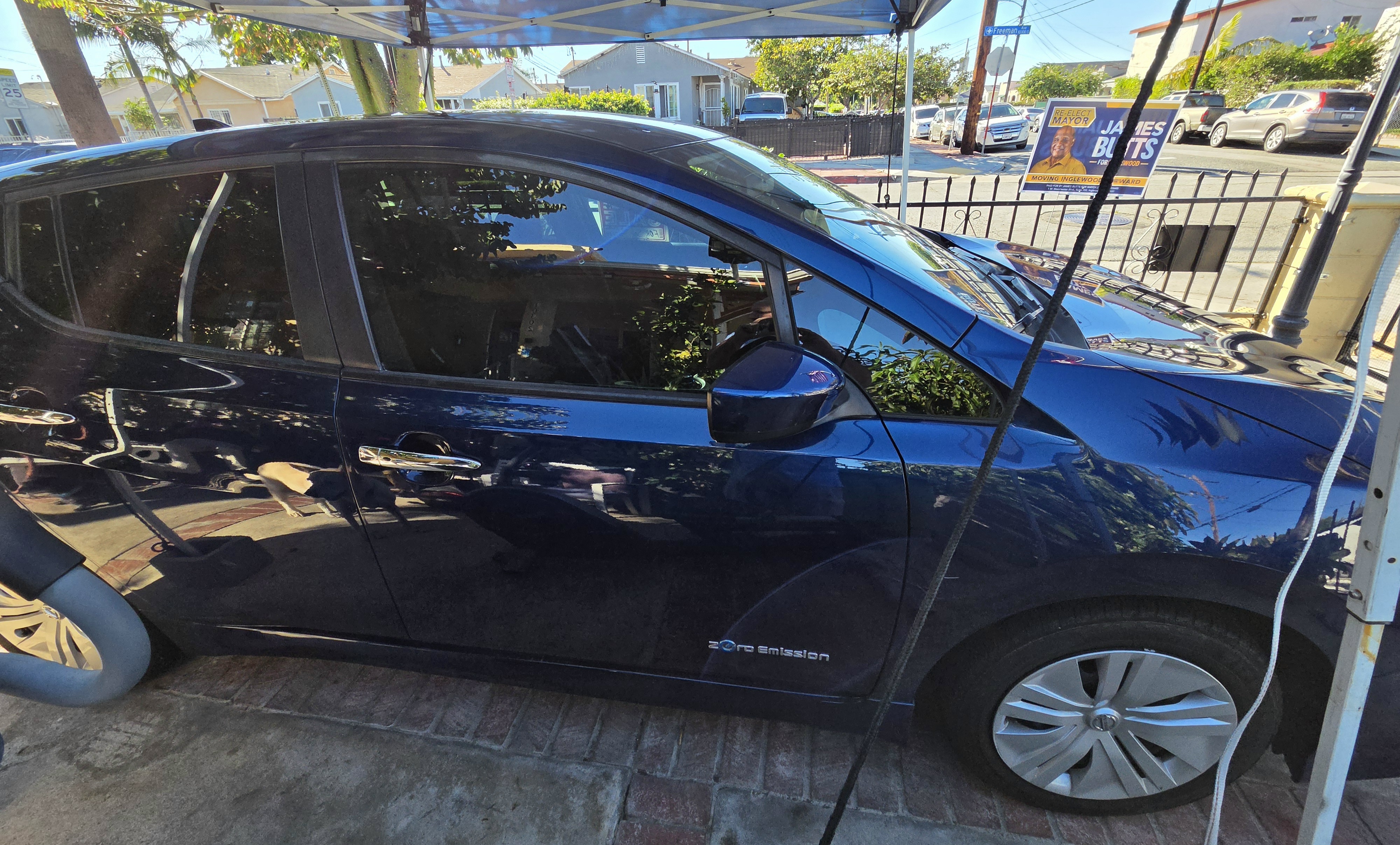 Used 2018 Nissan Leaf S w/ S Charge Package FWD image 1