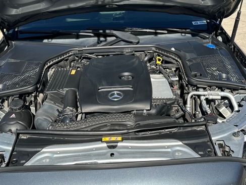 Used 2017 Mercedes-Benz C 300 4MATIC Sedan image 14