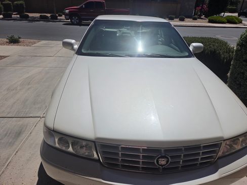 Used 2000 Cadillac Seville SLS w/ Personalization Pkg FWD image 5