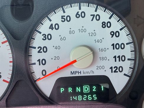Used 2007 Dodge Ram 2500 Truck SLT w/ Light Group AWD/4WD image 2