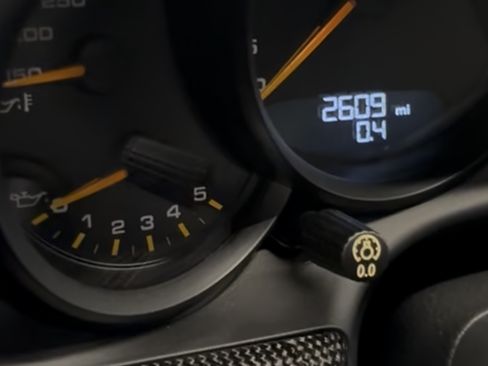 Used 2018 Porsche 911 GT3 image 11