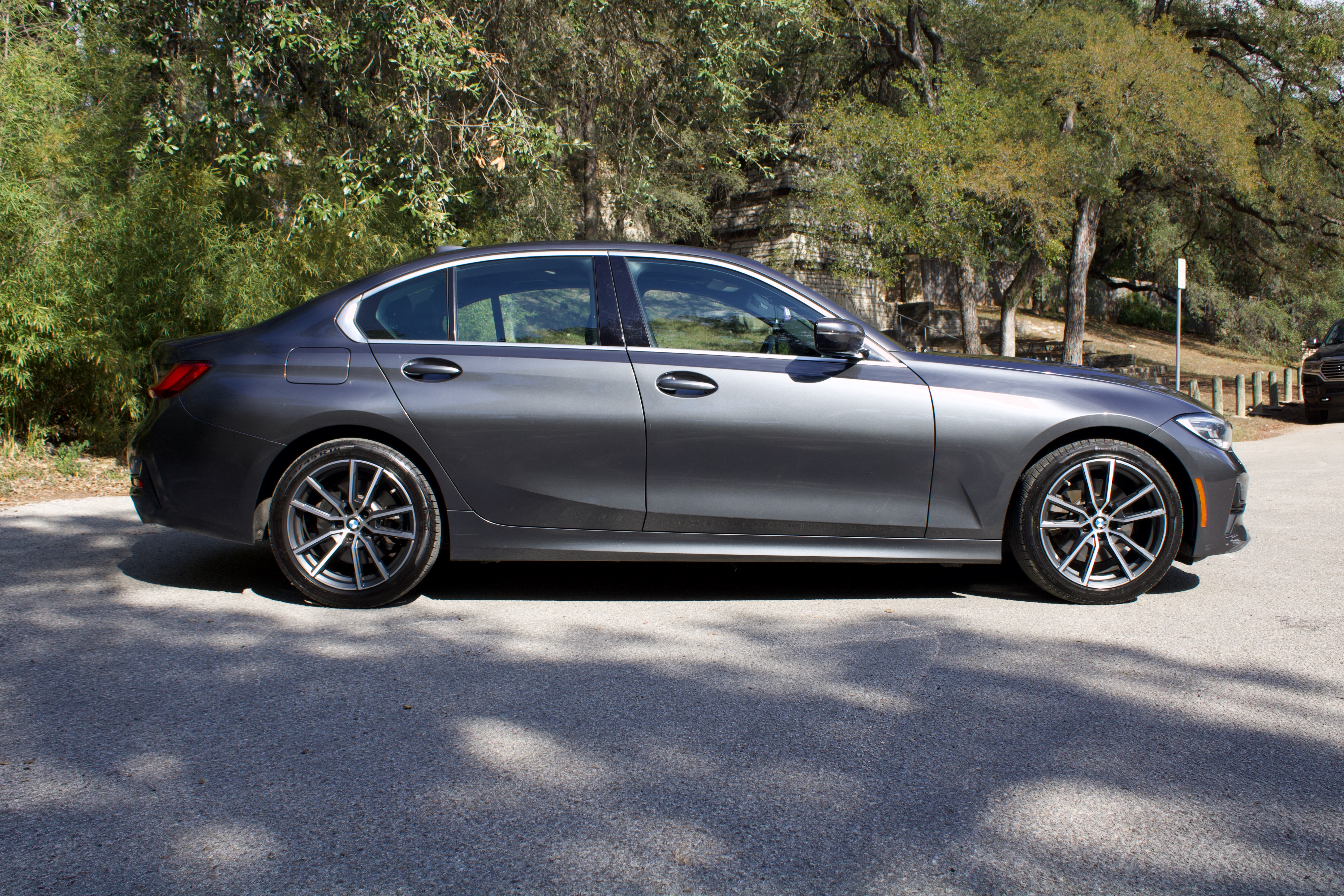 Used 2020 BMW 330i xDrive Sedan w/ Convenience Package AWD/4WD image 5