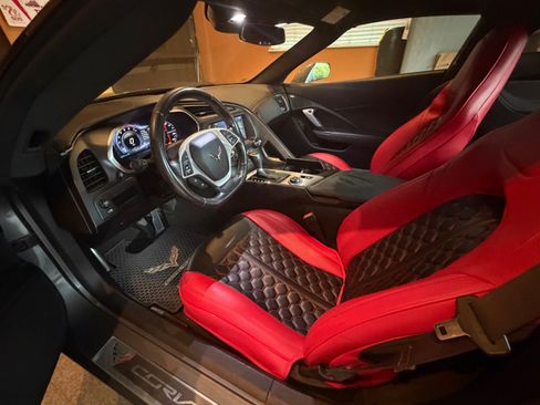 Used 2016 Chevrolet Corvette Stingray Coupe image 9