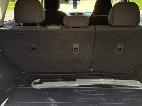 Used 2015 Kia Soul FWD image 11