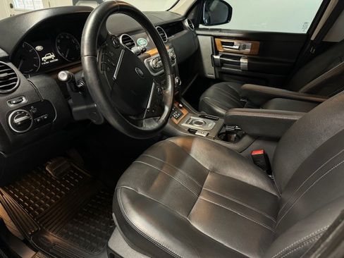 Used 2016 Land Rover LR4 HSE Silver Edition image 11