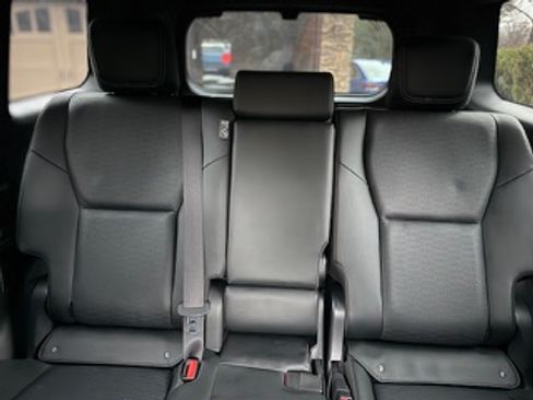 Used 2024 Toyota Land Cruiser w/ Premium Package image 17