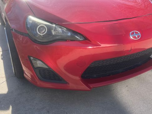 Used 2015 Scion FR-S image 23