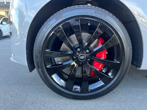 Used 2025 Land Rover Range Rover Sport Dynamic SE image 32