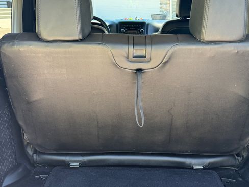 Used 2013 Jeep Wrangler Sport AWD/4WD image 8