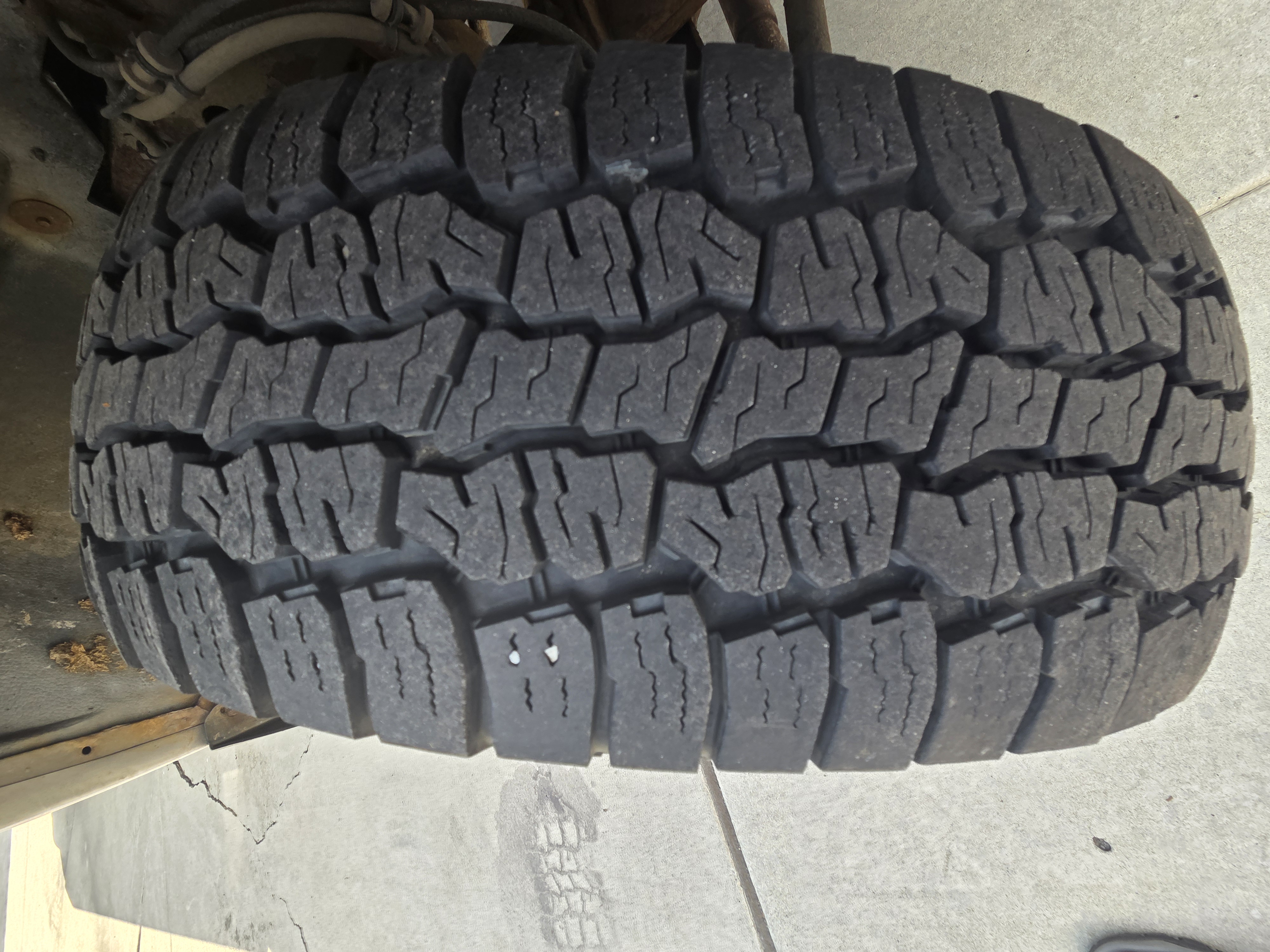 Used 2004 Ford F350 Lariat AWD/4WD image 10