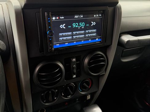 Used 2007 Jeep Wrangler Unlimited Sahara image 24