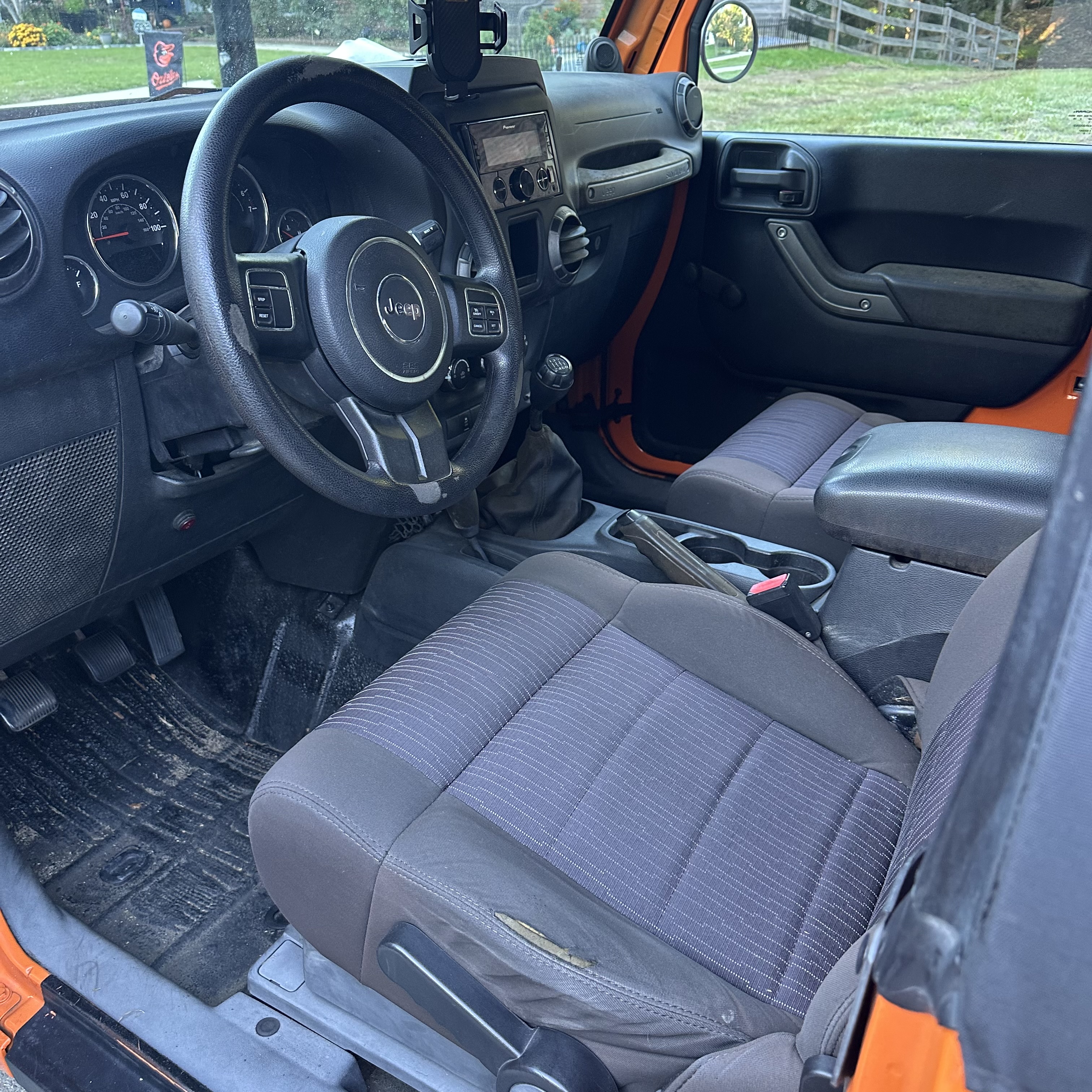 Used 2012 Jeep Wrangler Sport AWD/4WD image 6