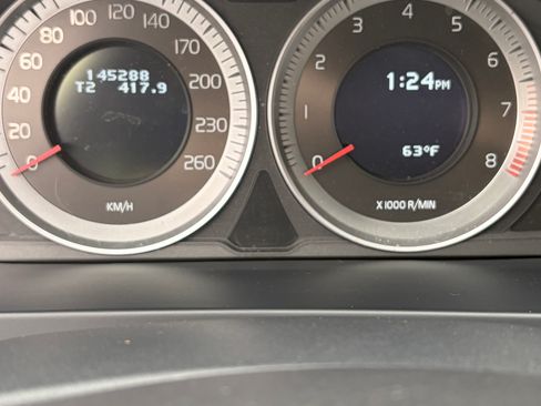 Used 2013 Volvo S60 T6 Premier Plus image 1