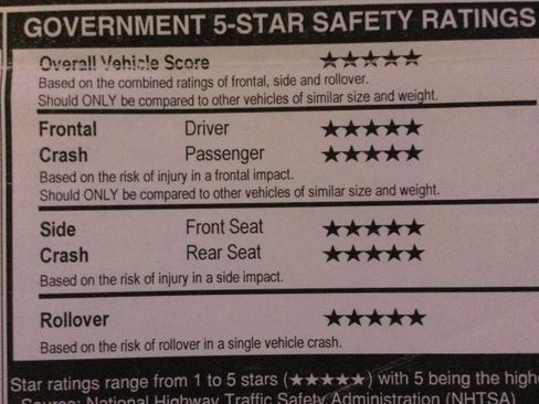 Used 2018 Volvo S60 T5 Inscription image 2