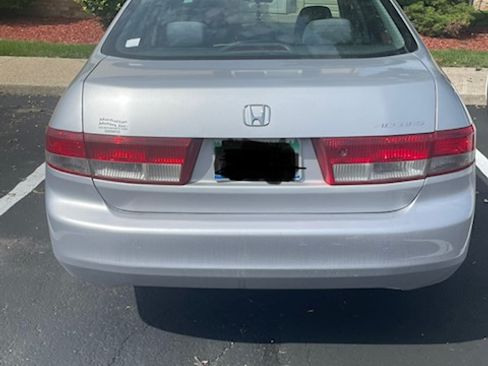 Used 2004 Honda Accord EX image 6