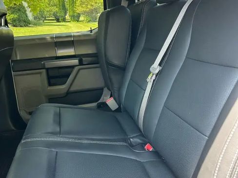 Used 2019 Ford F150 XLT w/ Equipment Group 302A Luxury AWD/4WD image 8