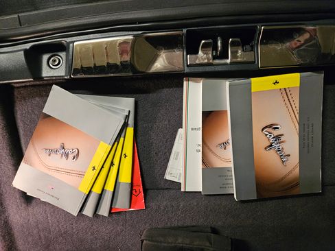 Used 2014 Ferrari California image 30