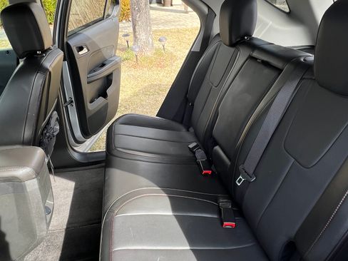 Used 2016 Chevrolet Equinox LTZ image 11