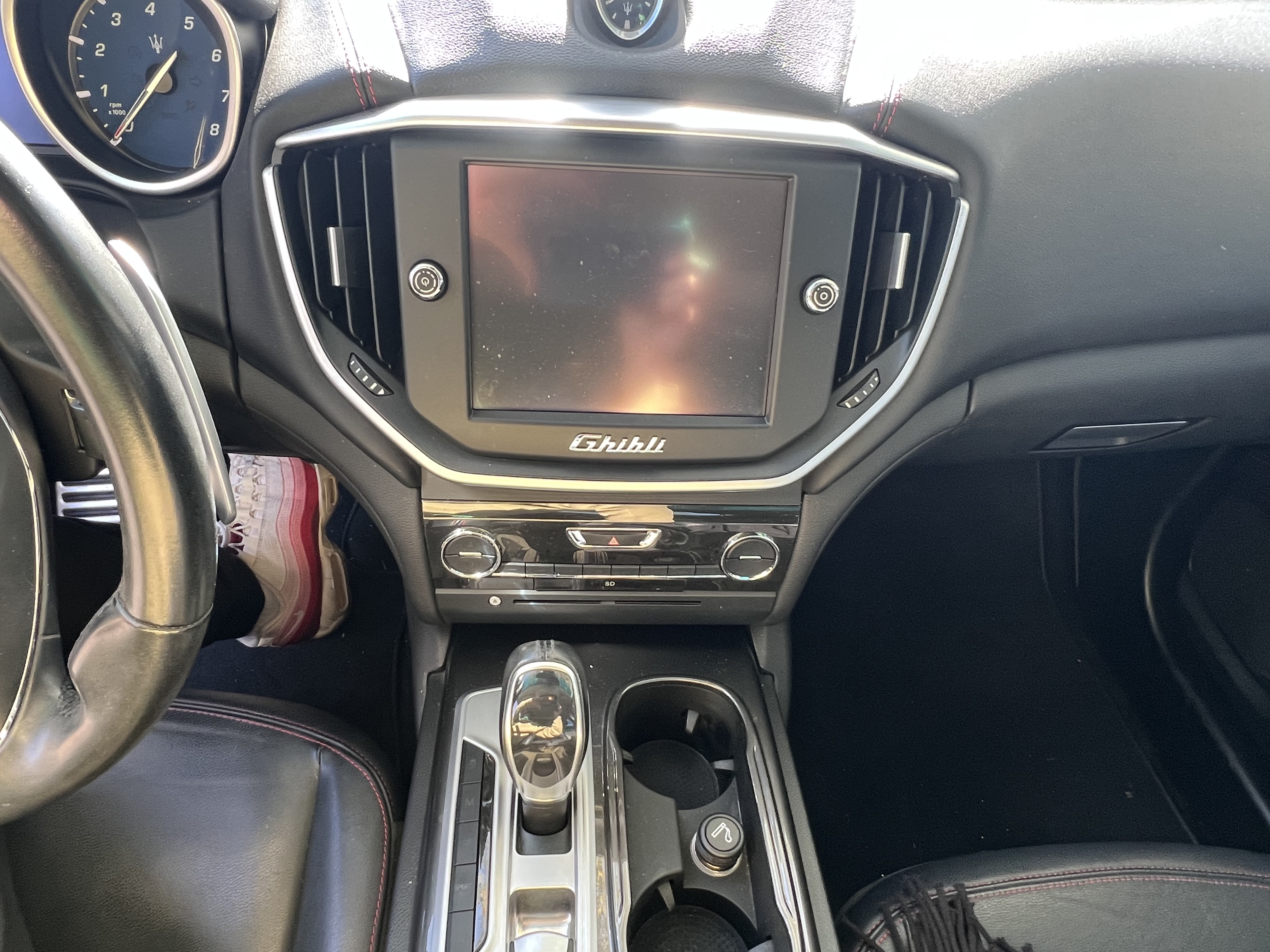 Used 2016 Maserati Ghibli RWD image 13