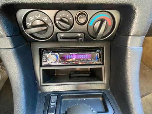 Used 1999 Mitsubishi 3000GT image 21