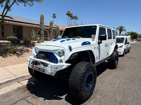 Used 2017 Jeep Wrangler Unlimited Sport w/ Quick Order Package 24S AWD/4WD image 13