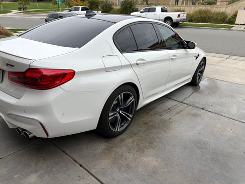 Used 2019 BMW M5 w/ Executive Package image 5