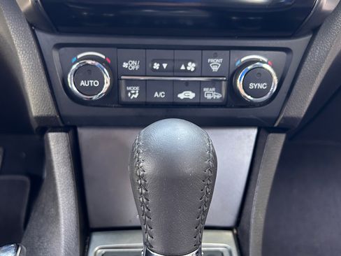 Used 2014 Acura ILX FWD image 25