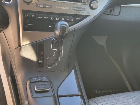 Used 2015 Lexus RX 450h FWD image 14