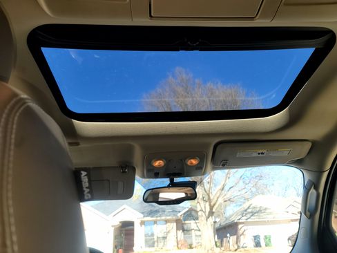 Used 2014 GMC Acadia Denali image 10