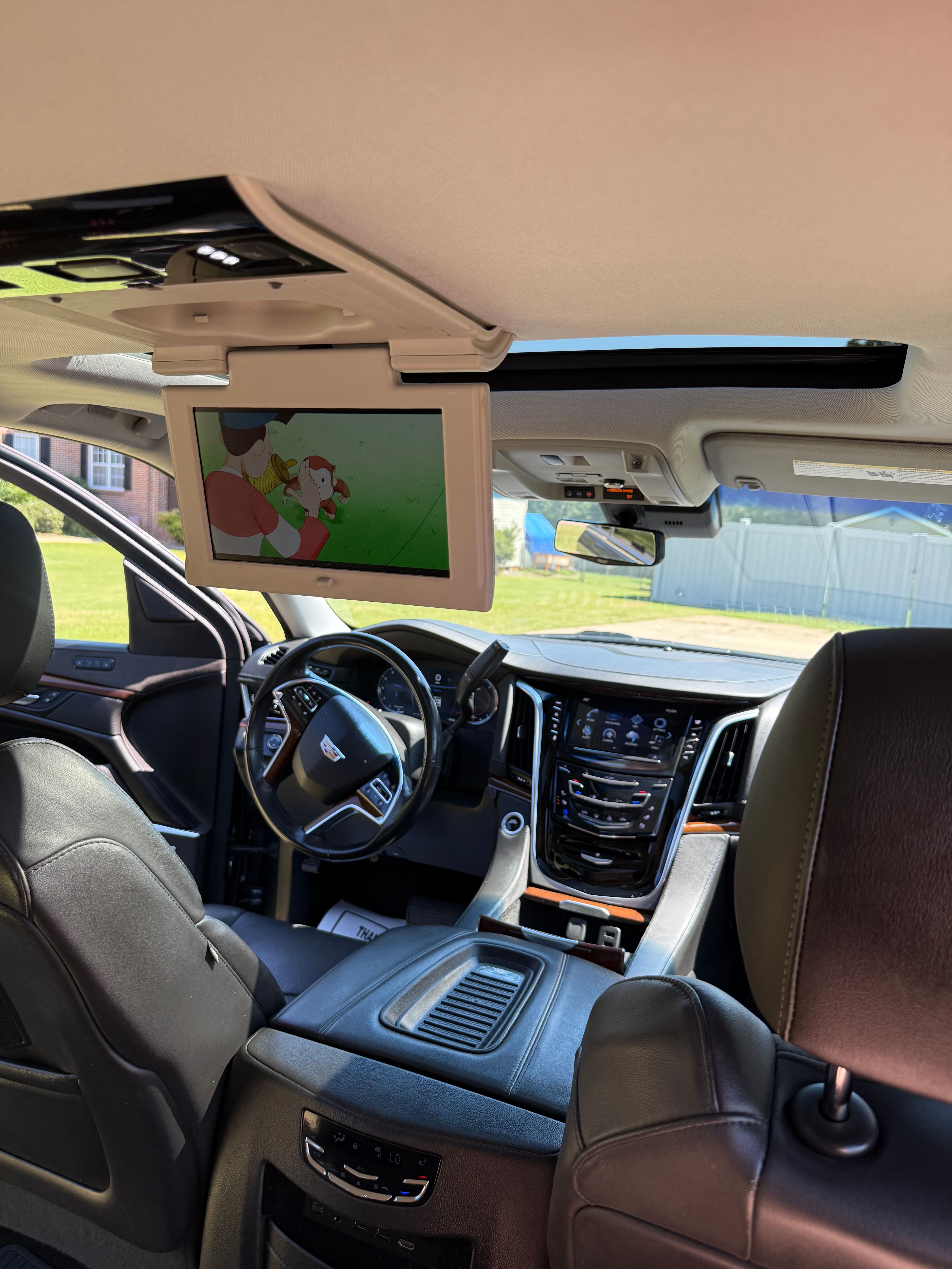 Used 2019 Cadillac Escalade ESV Luxury AWD/4WD image 20