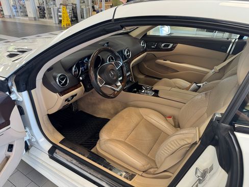 Used 2017 Mercedes-Benz SL 450 image 6