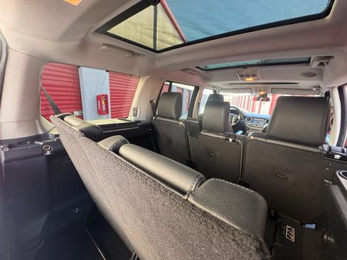Used 2011 Land Rover LR4 HSE image 19