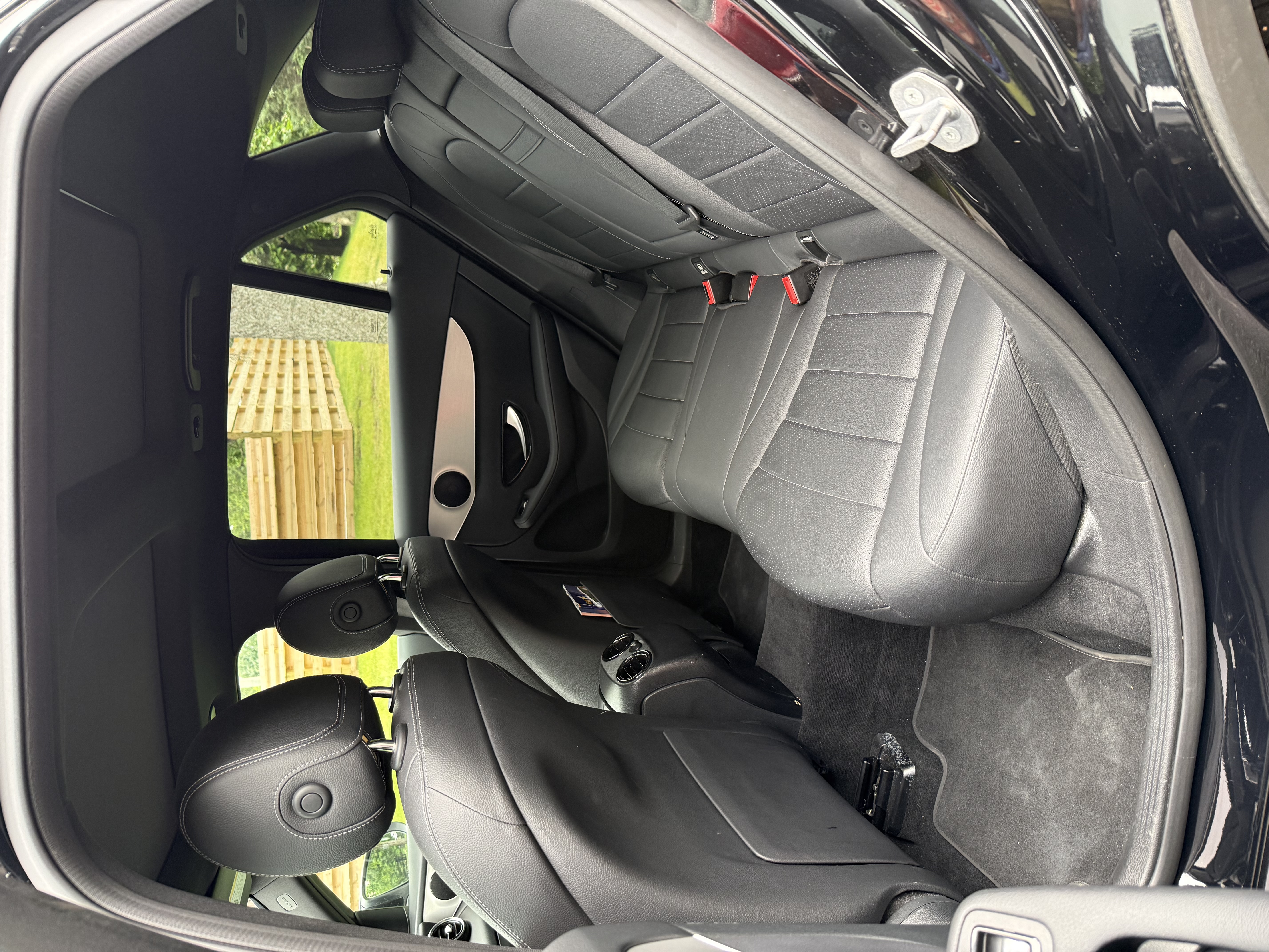 Used 2019 Mercedes-Benz GLC 300 4MATIC image 14