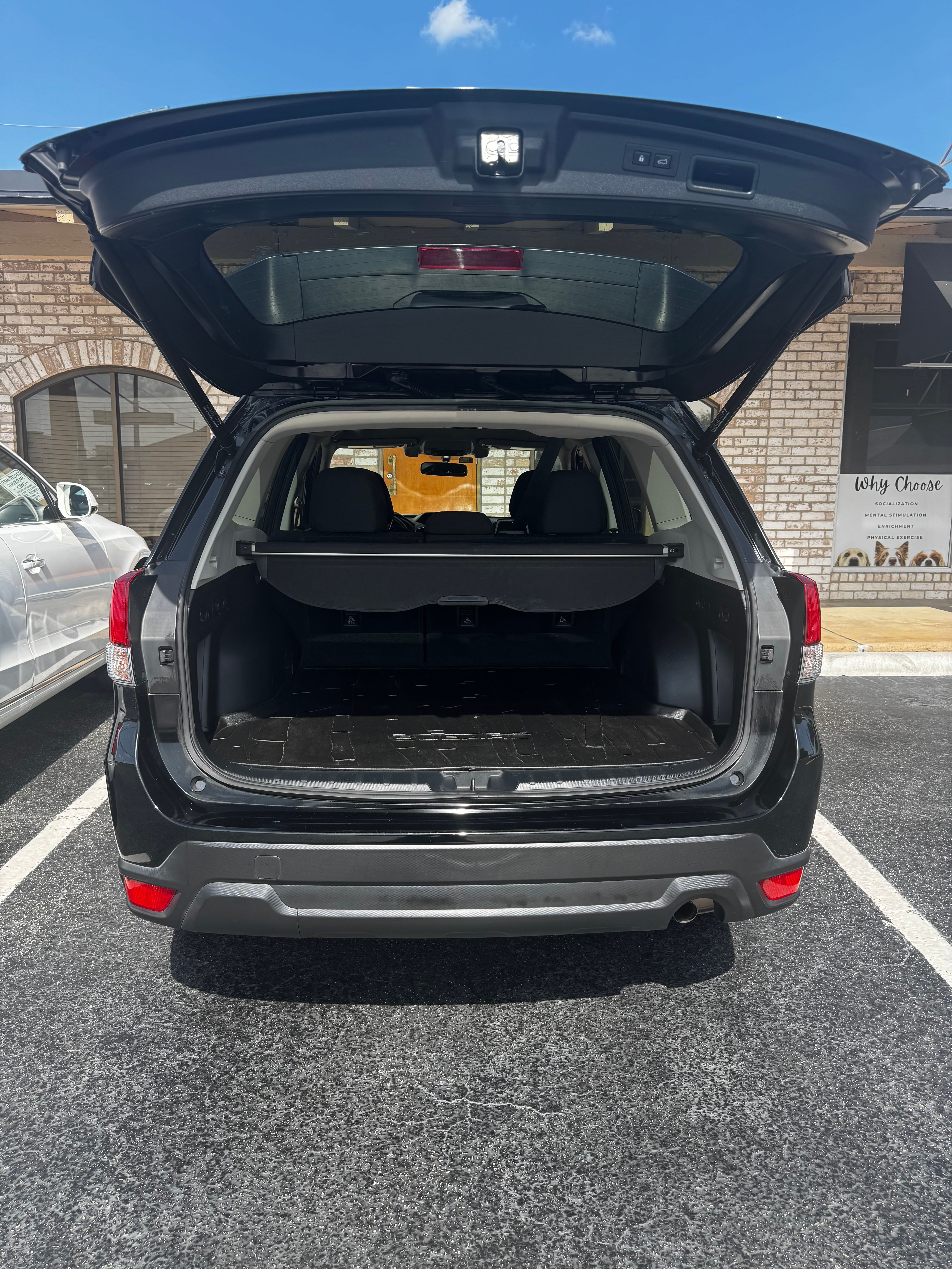 Used 2021 Subaru Forester Premium AWD/4WD image 6