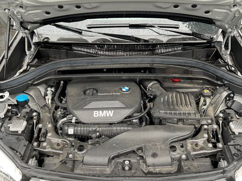 Used 2017 BMW X1 xDrive28i image 4
