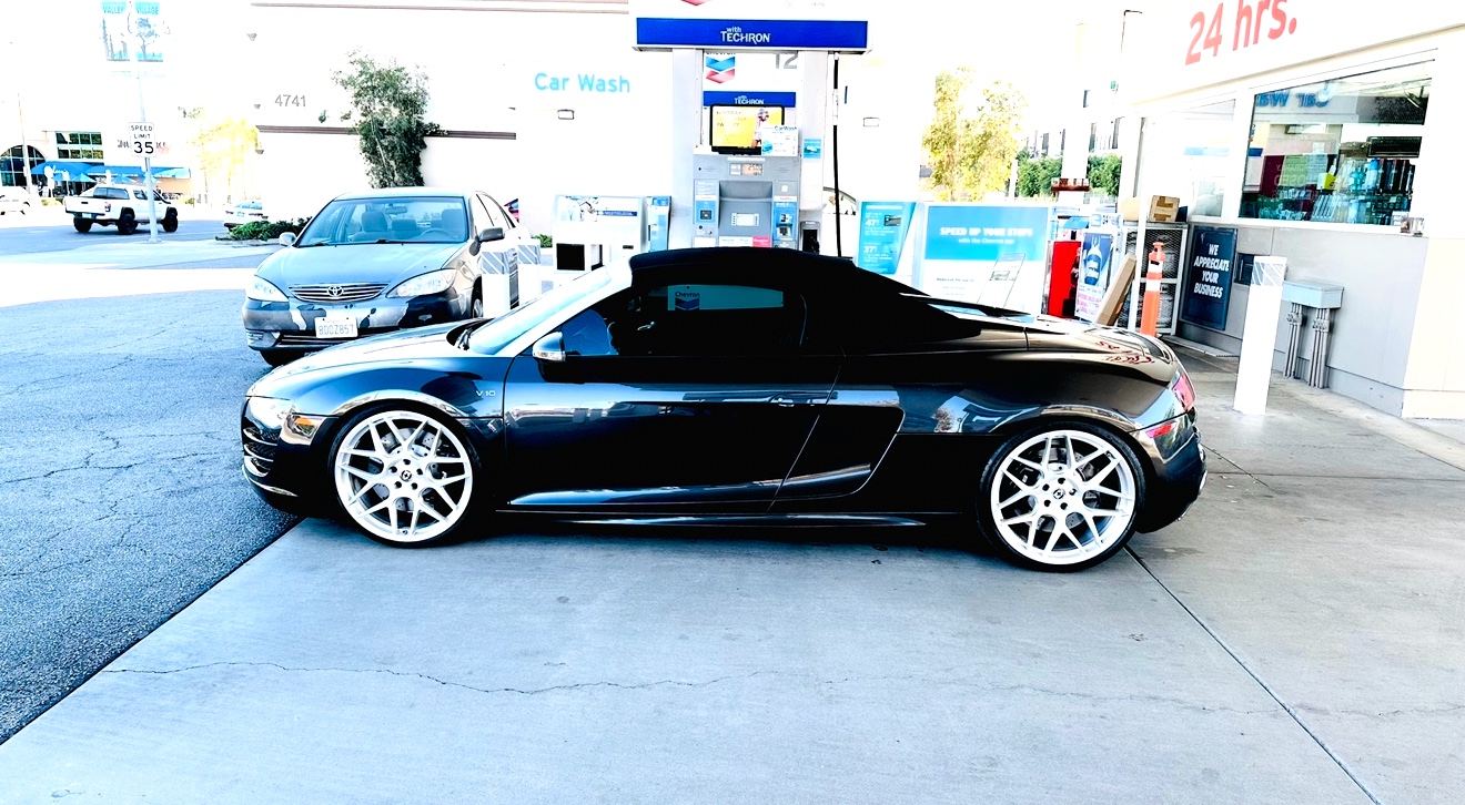 Used 2012 Audi R8 V10 AWD/4WD image 21