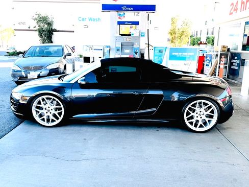 Used 2012 Audi R8 V10 AWD/4WD image 21